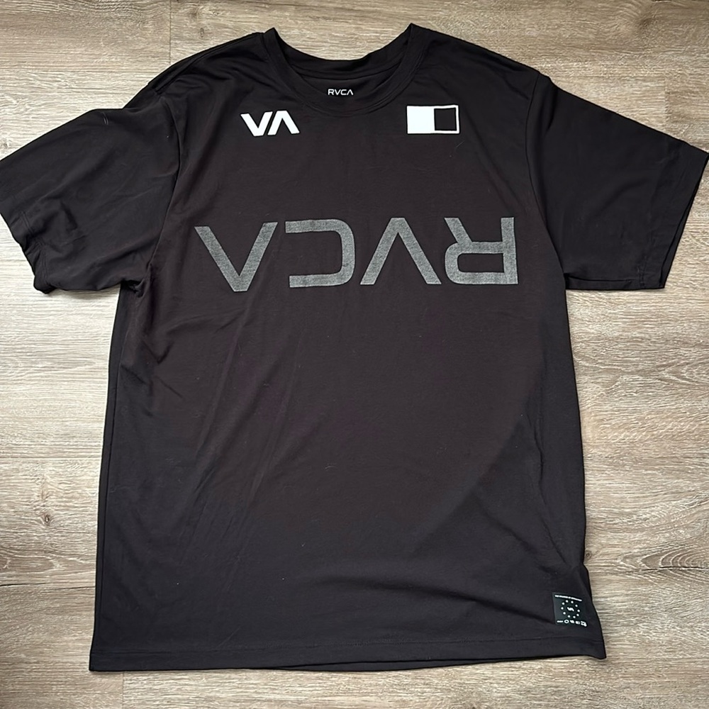 RVCA XL Men’s Black T-shirt
